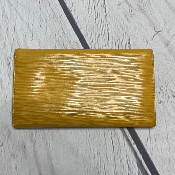 Auth Louis Vuitton PTI Clutch Wallet Yellow Purple - Picture 3 of 13